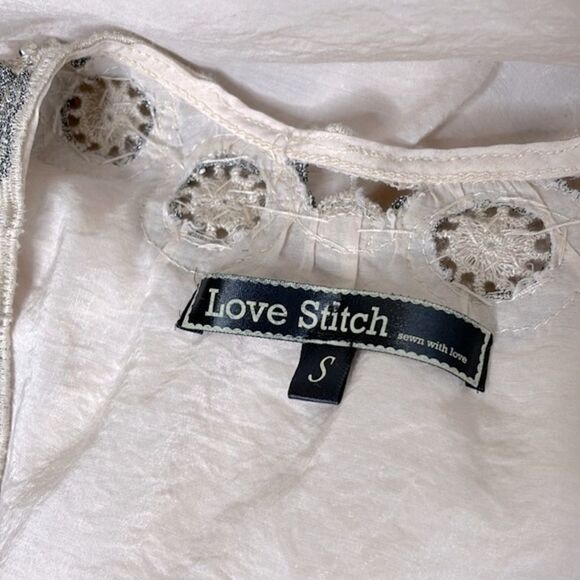 Love Stitch Ruffled Boho Hippie Crochet Beaded Tank Top Shirt Size Small - Picture 7 of 8